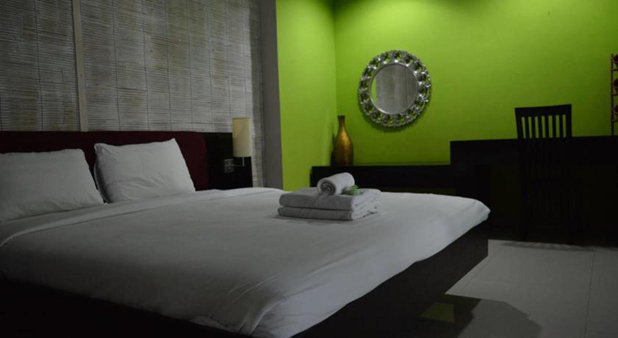 Marinos Place Legian Exterior foto